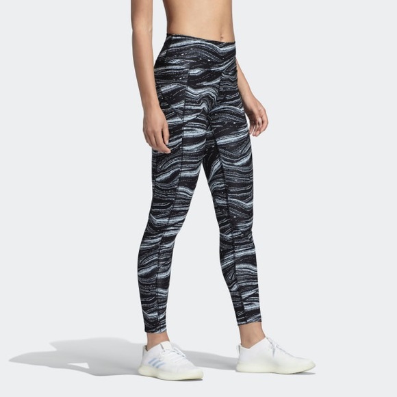 ~•SOLD•~ADIDAS WANDERLUST TIGHTS BLACK & GLOW BLUE - Picture 4 of 8
